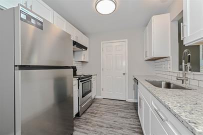 200 Hampton Church Rd - Photo 3 of 22