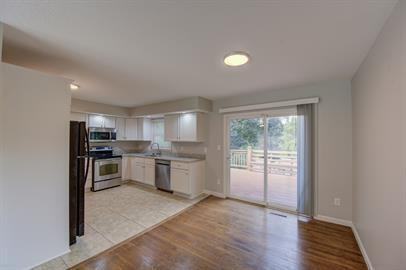616 N Morse Ave - Photo 3 of 24