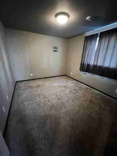 3252 10th St N - Photo 2 of 10