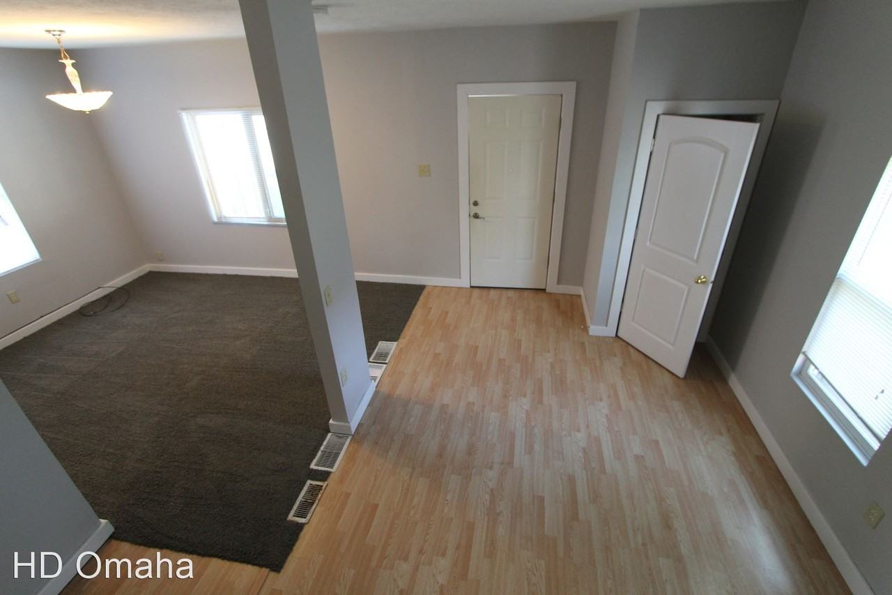 1828 Ontario St - Photo 3 of 19