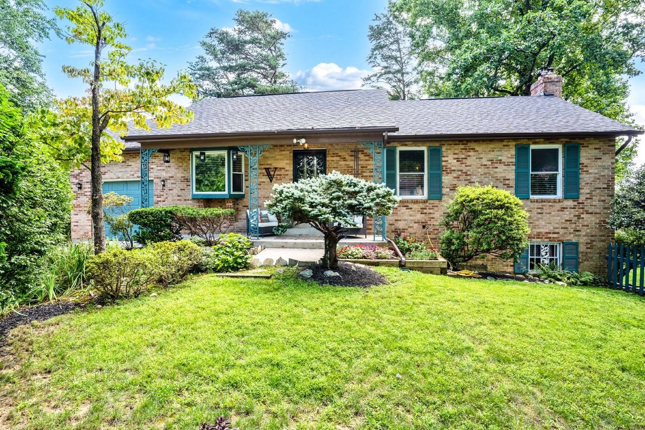 4918 Megan Dr #A - Photo 3 of 50