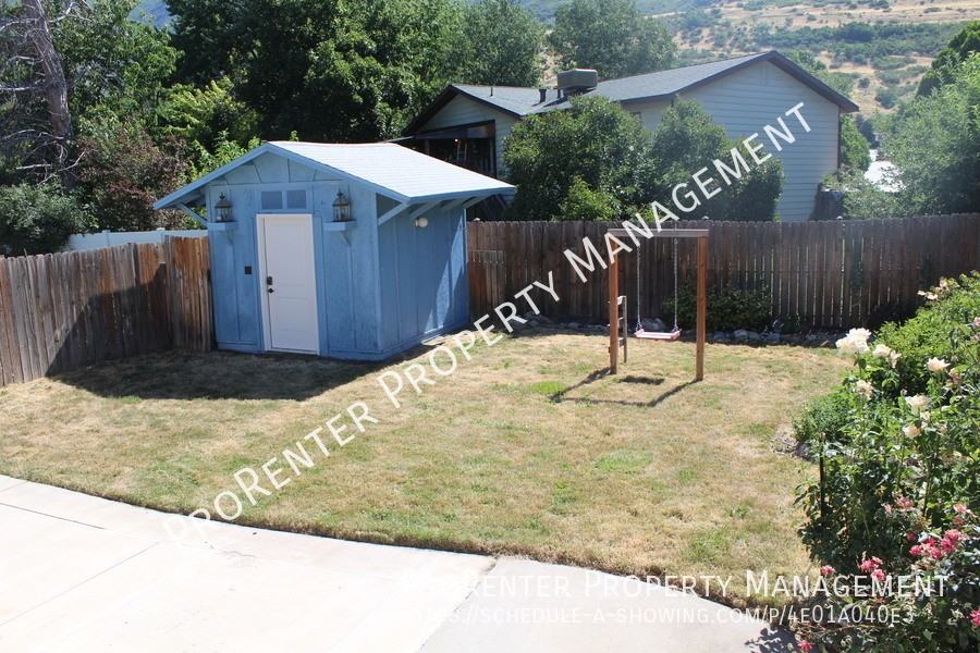 1409 S 50 W - Photo 2 of 23