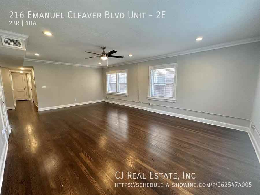 216 Emanuel Cleaver Ii Blvd #2E - Photo 2 of 12