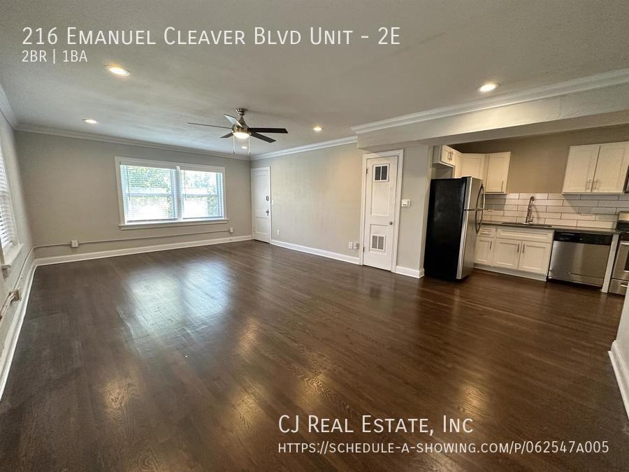 216 Emanuel Cleaver Ii Blvd #2E - Photo 5 of 12