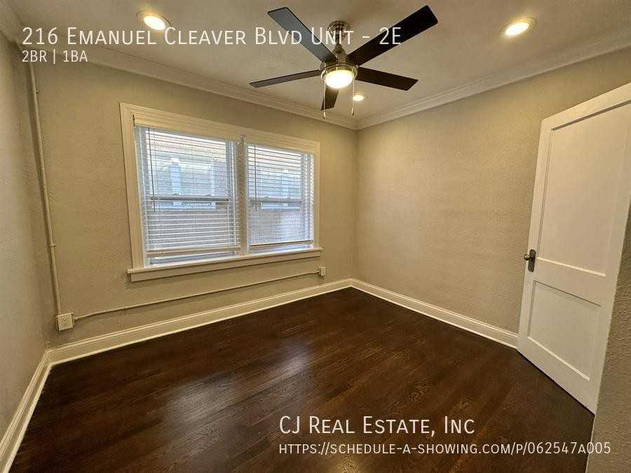 216 Emanuel Cleaver Ii Blvd #2E - Photo 7 of 12