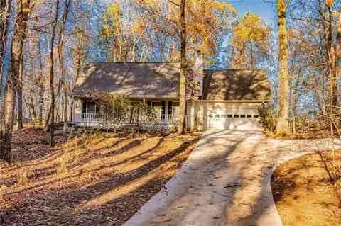 2009 Ben Higgins Rd - Photo 2 of 25