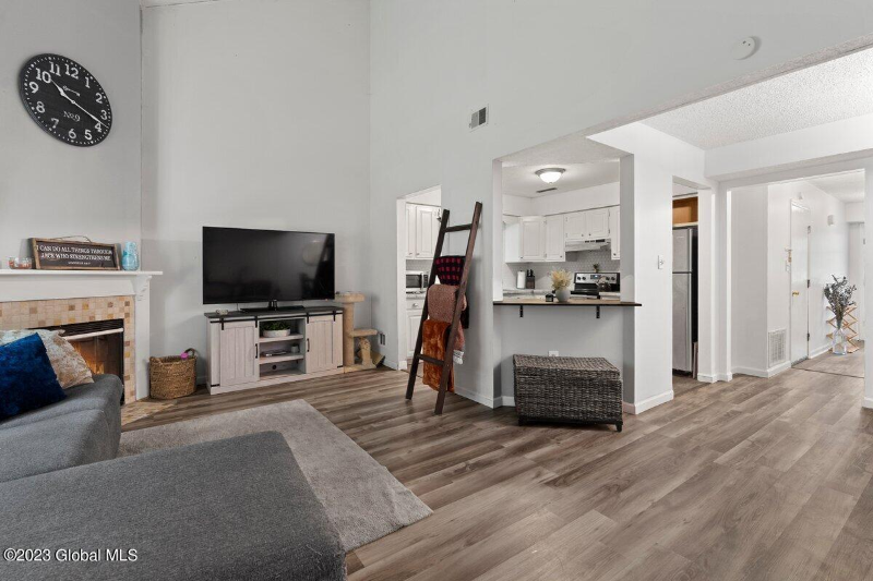 3 Whispering Pines Rd - Photo 3 of 20