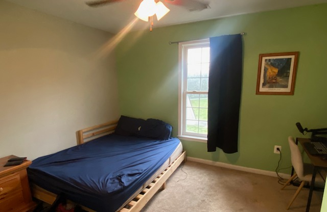 7505 Paisley Pl - Photo 3 of 5