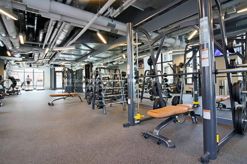 151 West Superior Street - Photo 6 of 6