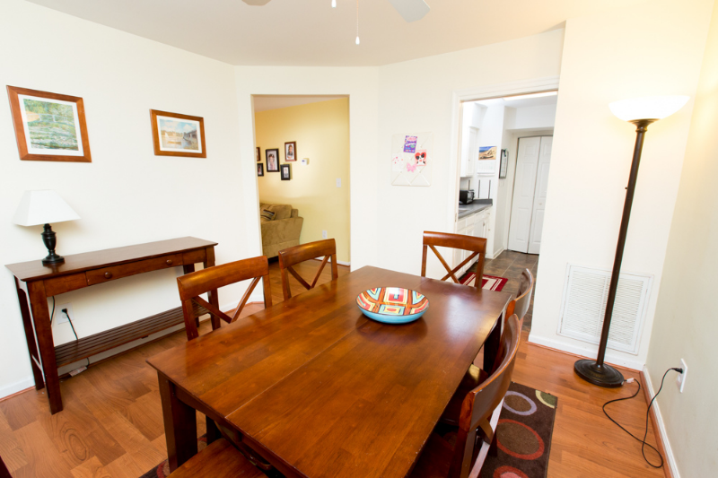 13116 Shadyside Ln - Photo 3 of 12