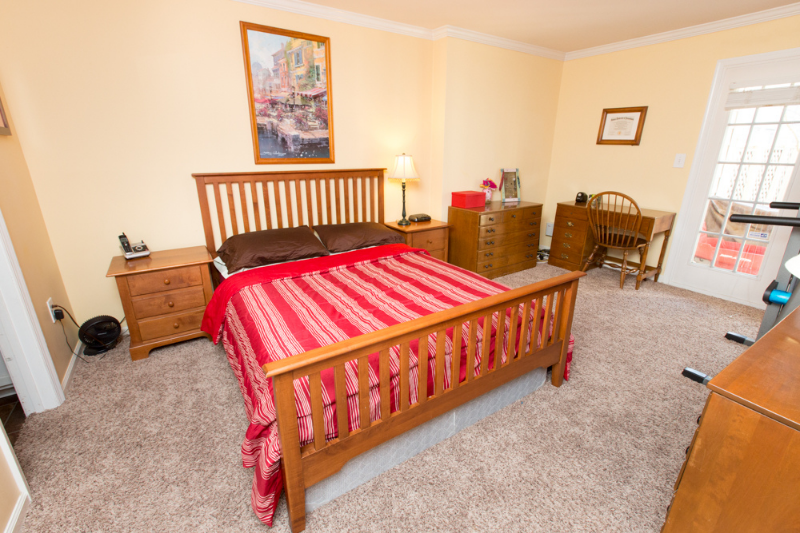 13116 Shadyside Ln - Photo 5 of 12