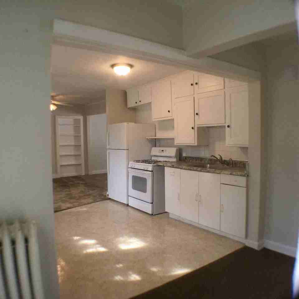 9104A W Greenfield Ave - Photo 2 of 15