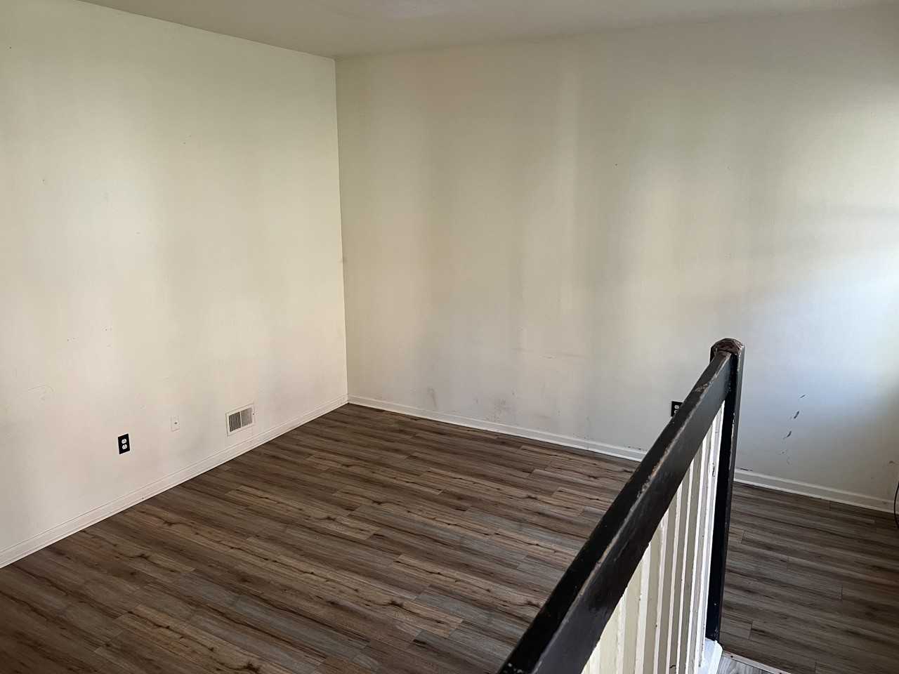 147 Locust St #5 - Photo 7 of 16