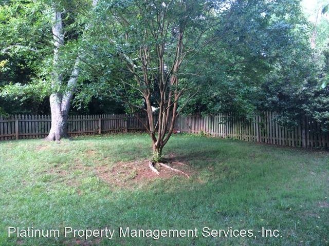 140 Celia Ct - Photo 3 of 34