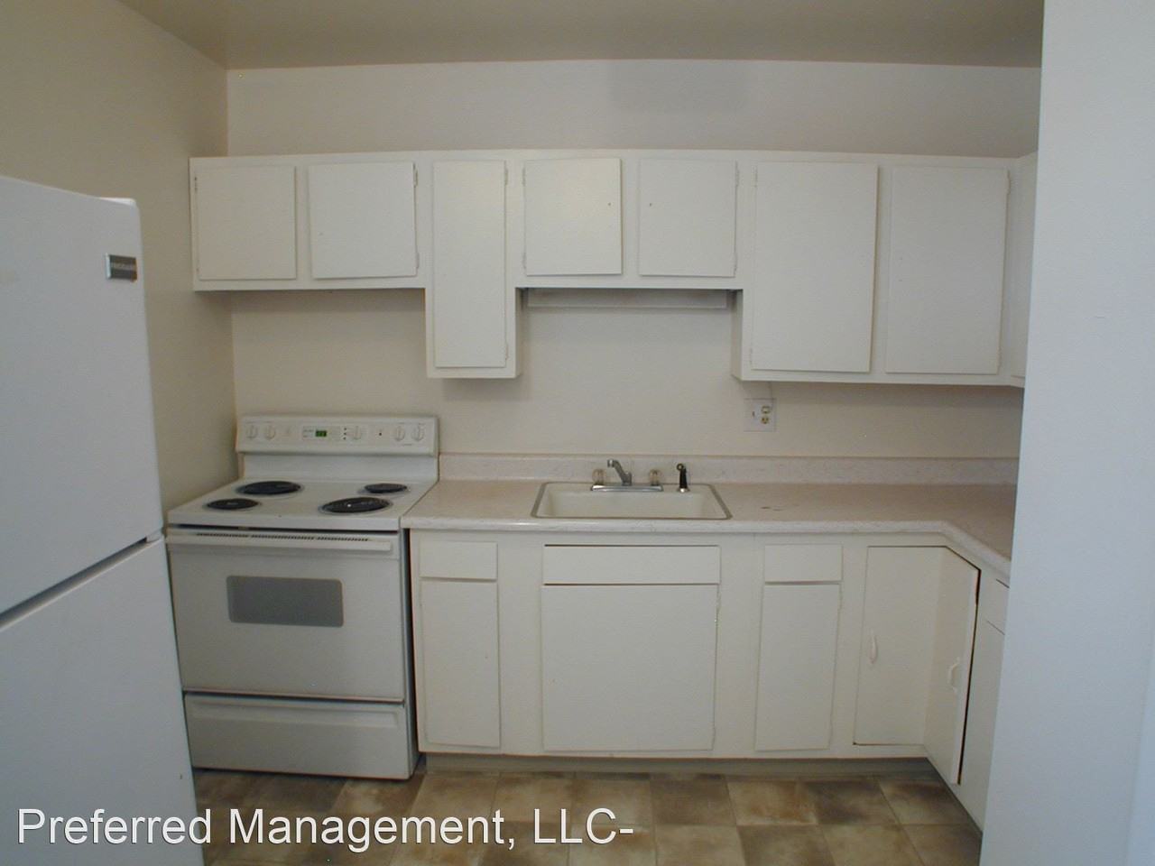 500-4-10 Melton St. - Photo 3 of 17