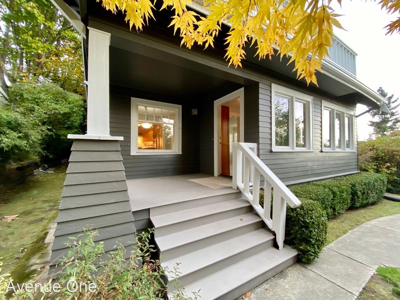 7012 16th Ave Ne - Photo 3 of 43