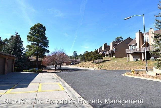 2344 N Earle Dr - Photo 3 of 22