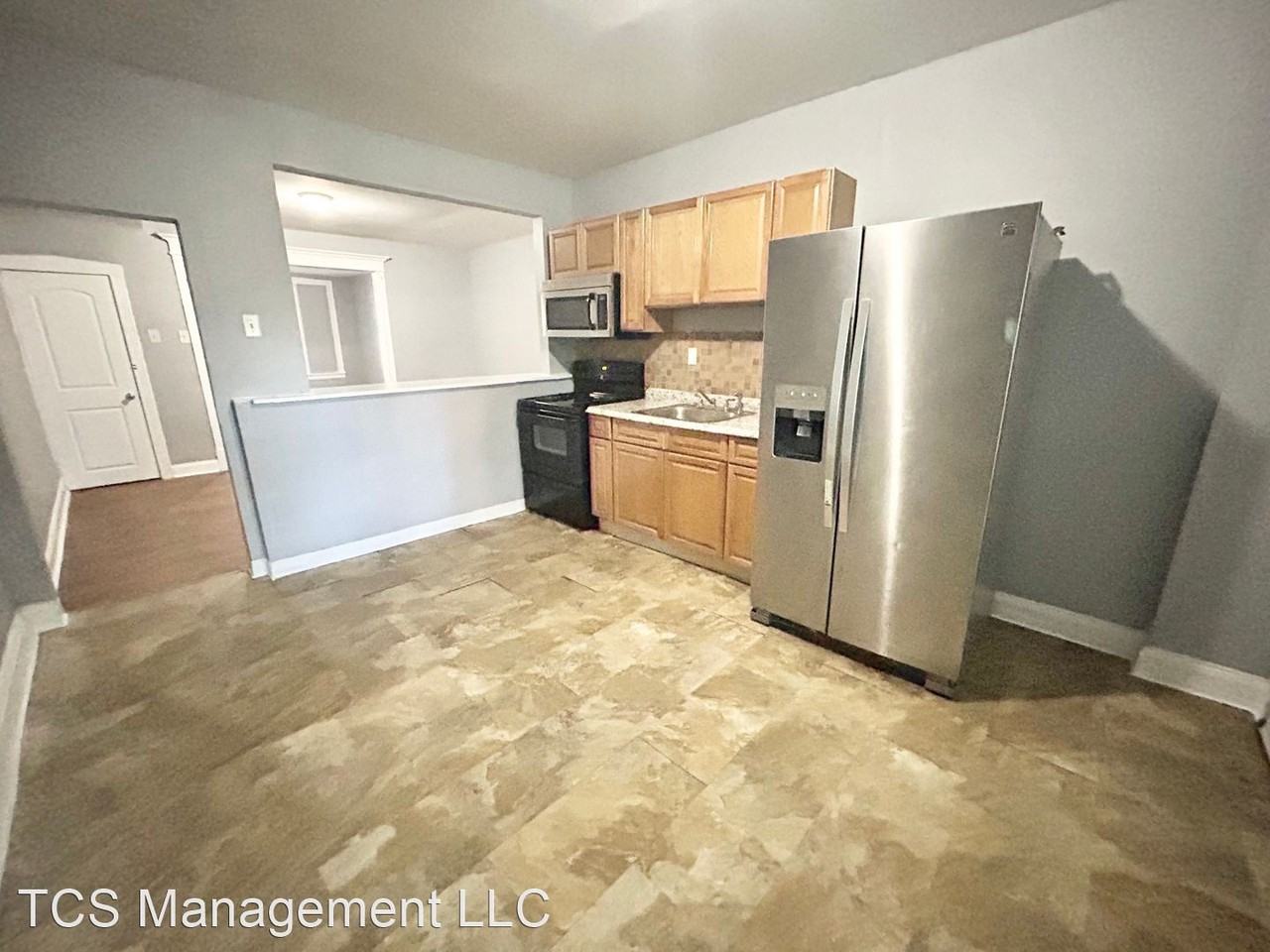 5245 Florence Ave - Photo 3 of 9