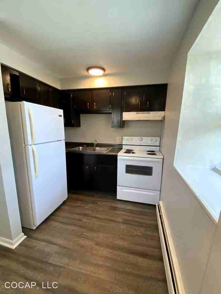 1616 Radio Rd. - Photo 3 of 8