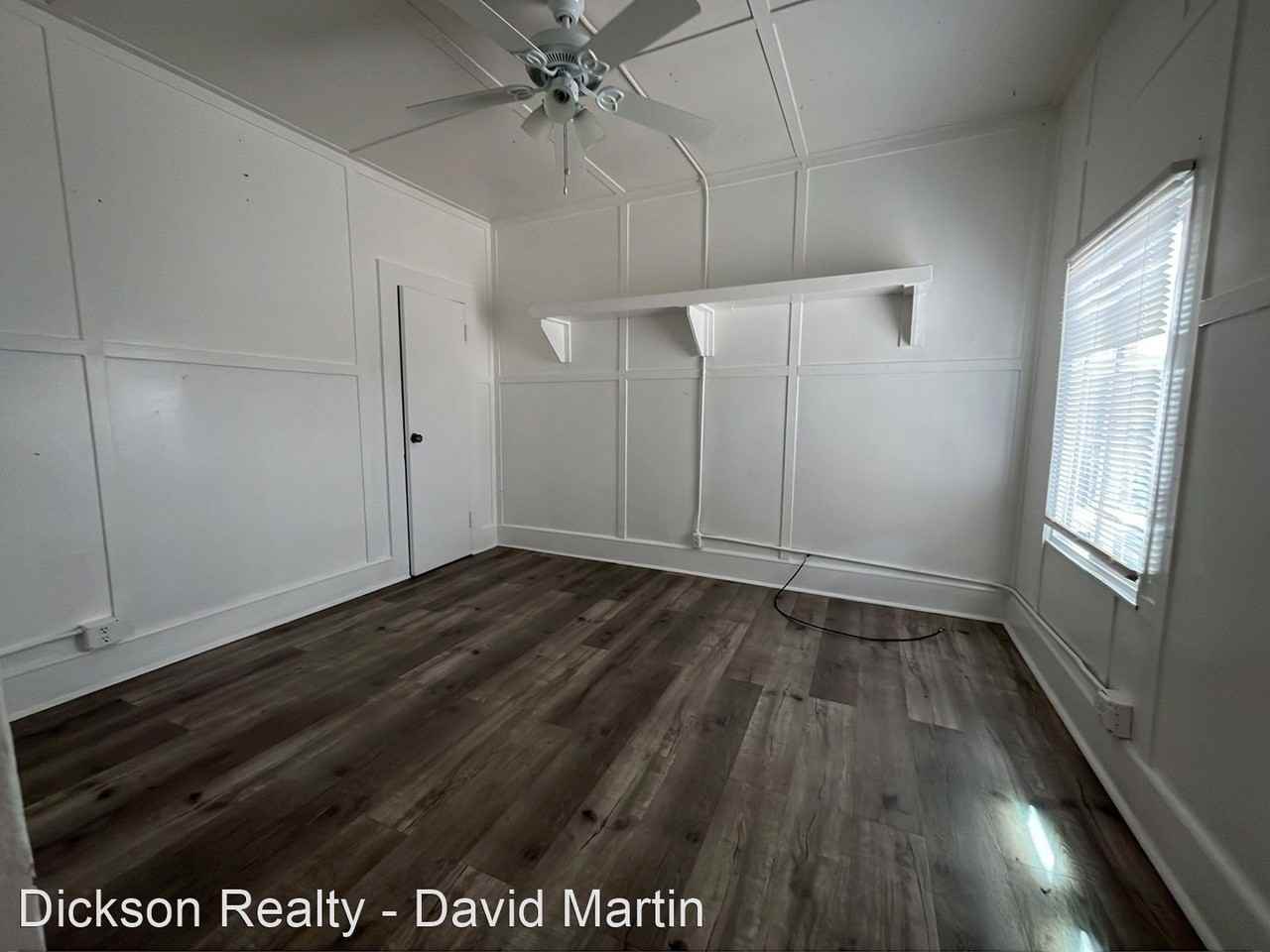 1027 1/2 W 2nd St - Photo 3 of 5