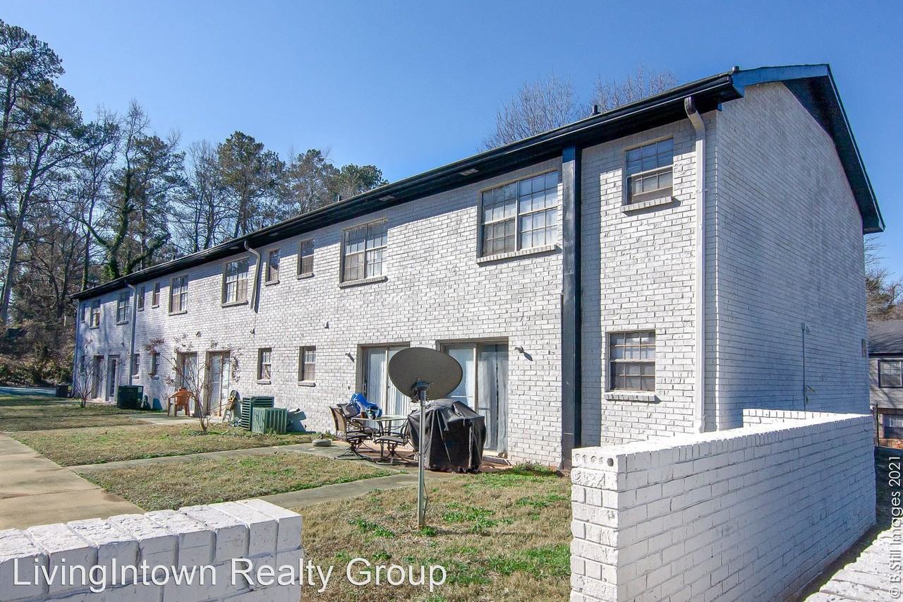 White Oak - Photo 2 of 2