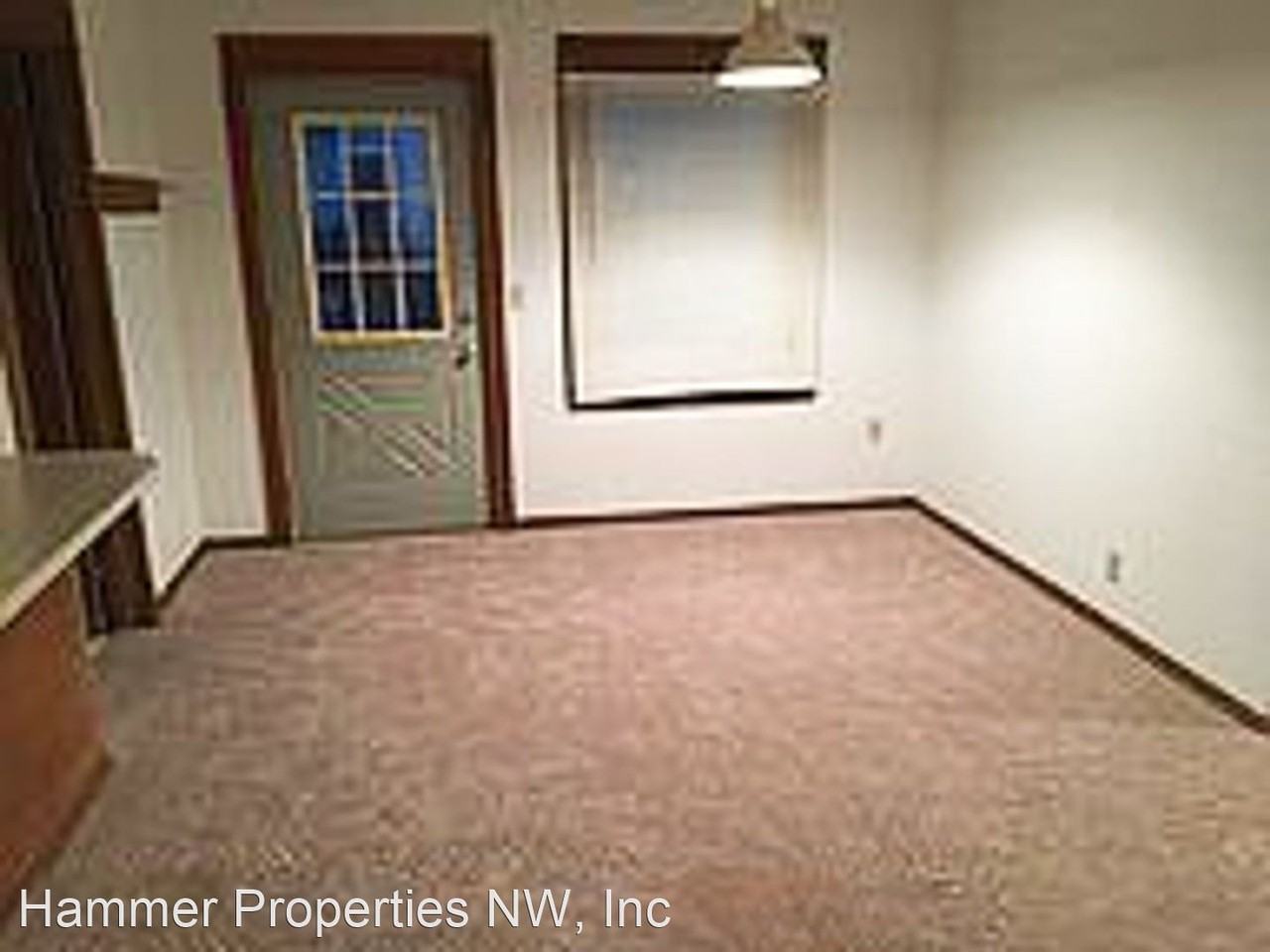 2420/2422 E Street - Photo 3 of 19