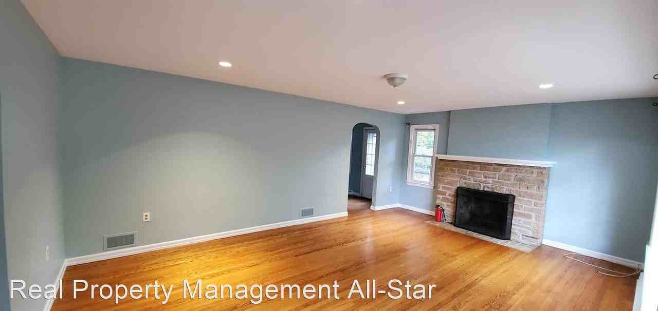 36 Scott Ave - Photo 3 of 20