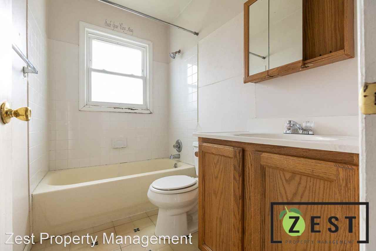 26431 Monticello St - Photo 3 of 14
