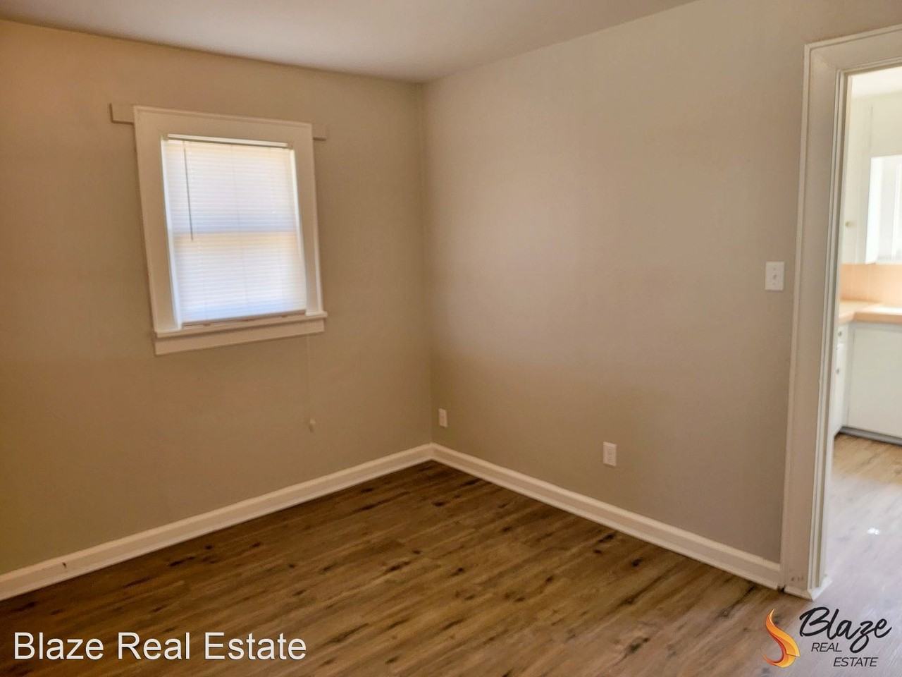 1000 Fisher St - Photo 2 of 13