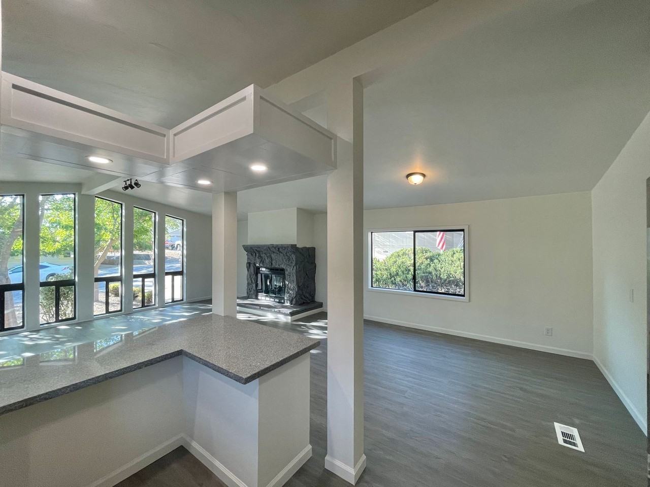 2956 Water View Dr - Photo 3 of 26