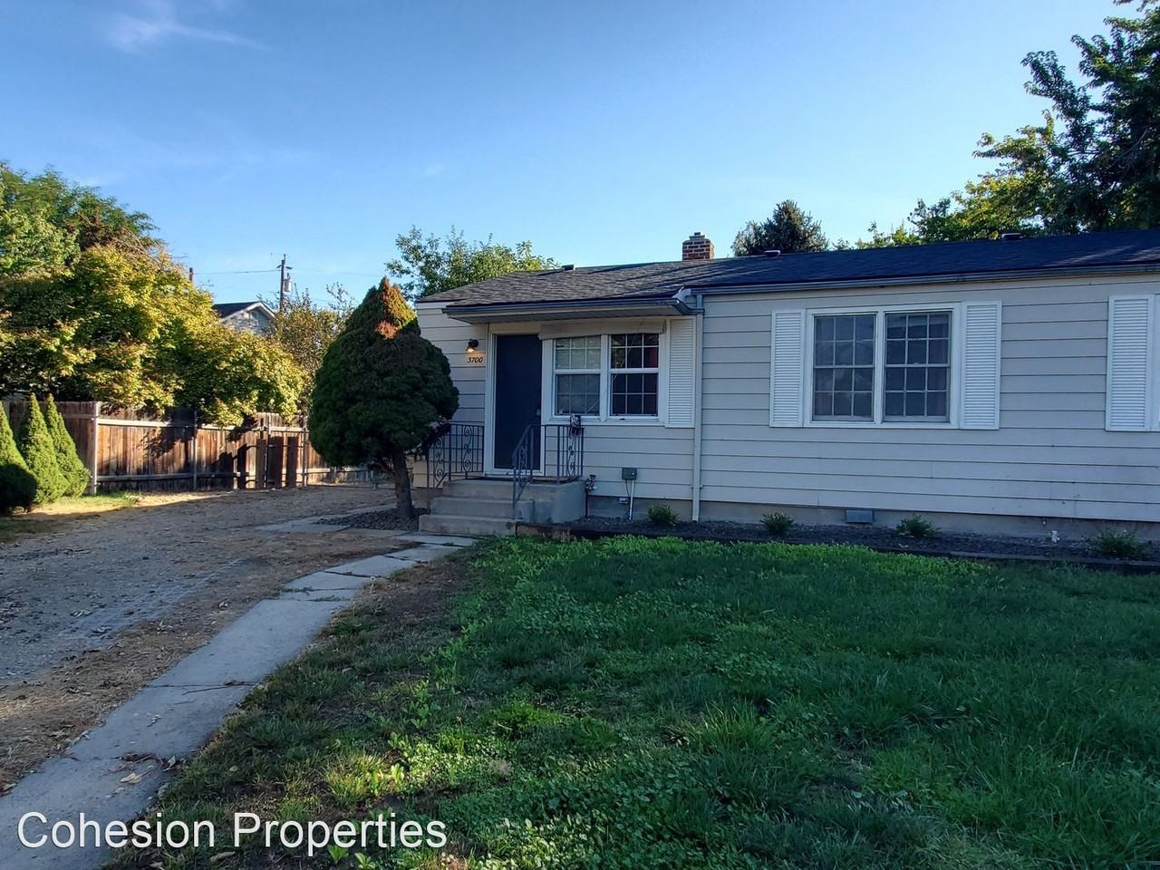 3700 W Pershing Dr - Photo 2 of 45