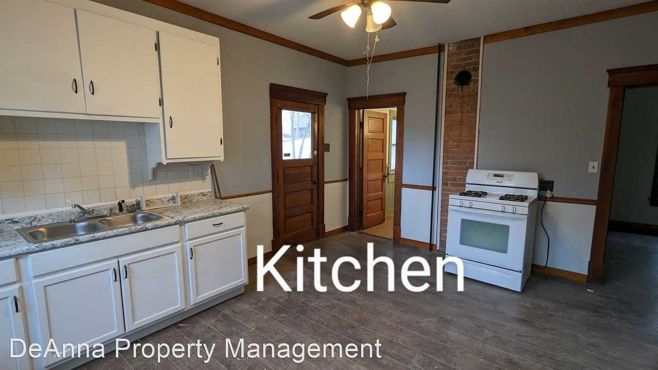 3421 Mapledale Ave - Photo 2 of 11