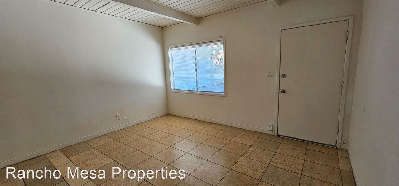 1166 Koe St - Photo 3 of 12