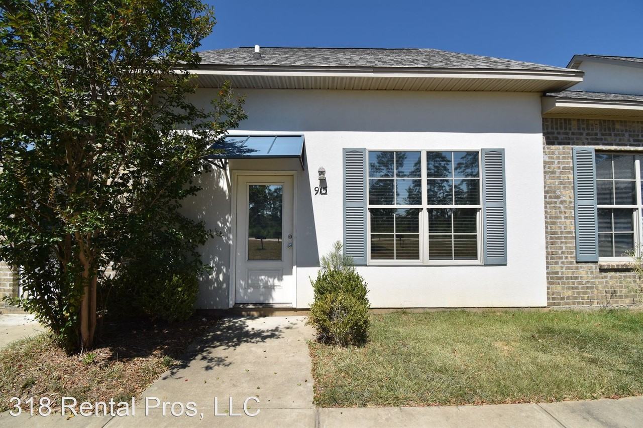 901 - 929 S. Barnett Springs St. - Photo 2 of 14