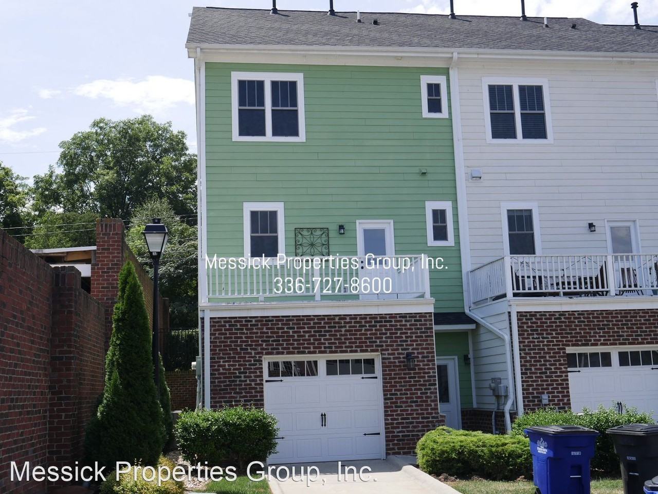 825 S Poplar St - Photo 3 of 24