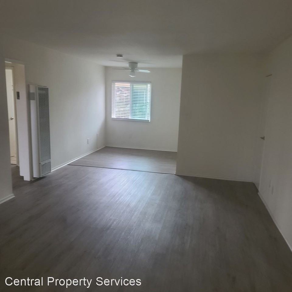 2056 N. Ventura Rd - Photo 2 of 8