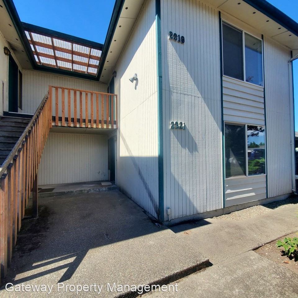 2321 Adams St - Photo 3 of 13