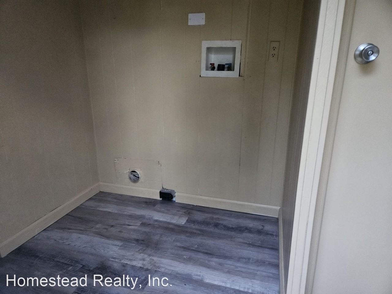 5022 County Road 157 - Photo 2 of 20