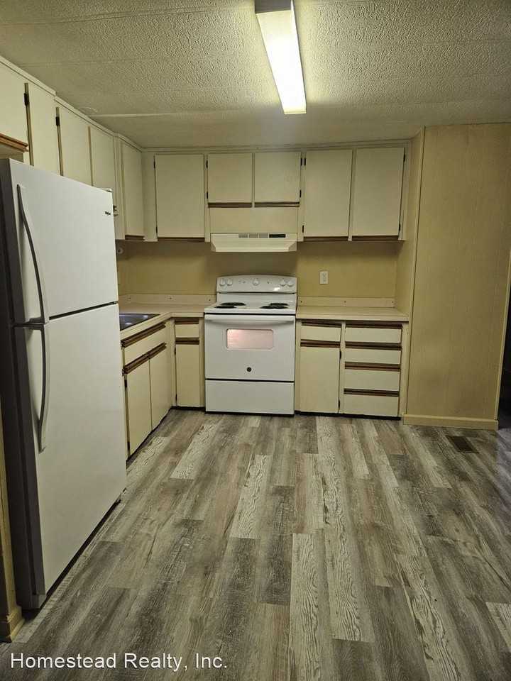 5022 County Road 157 - Photo 3 of 20