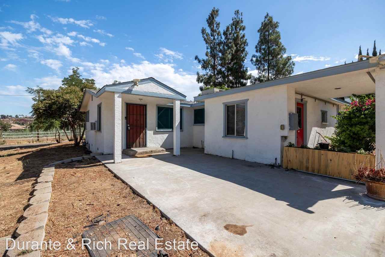 1731 Heartland Ln - Photo 2 of 21