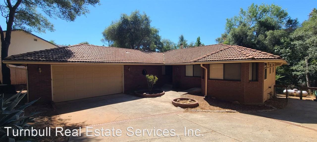 3641 Sudbury Rd - Photo 2 of 41