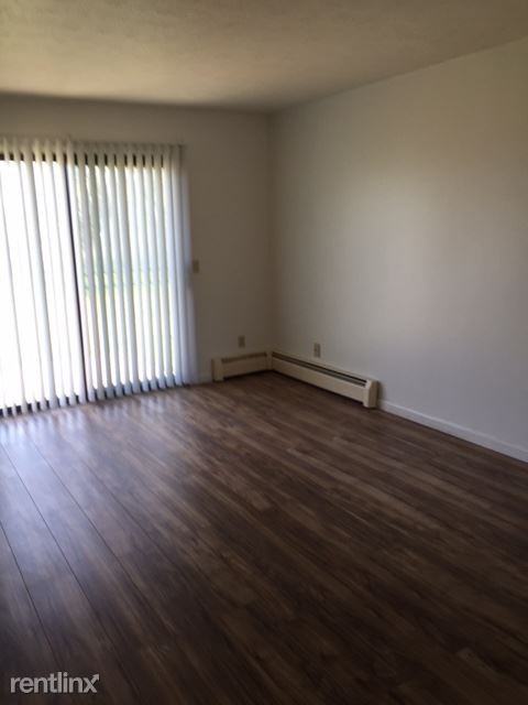 Lake City Apartments - Photo 2 of 7