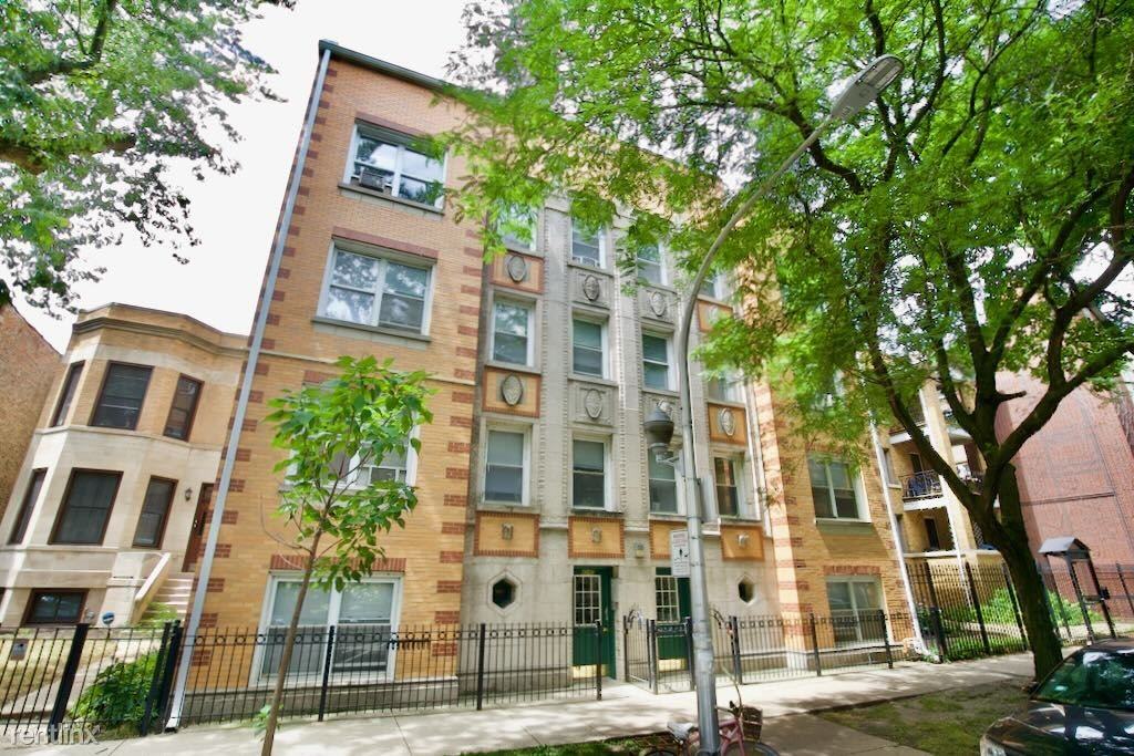 4060 N Kenmore Ave #C403