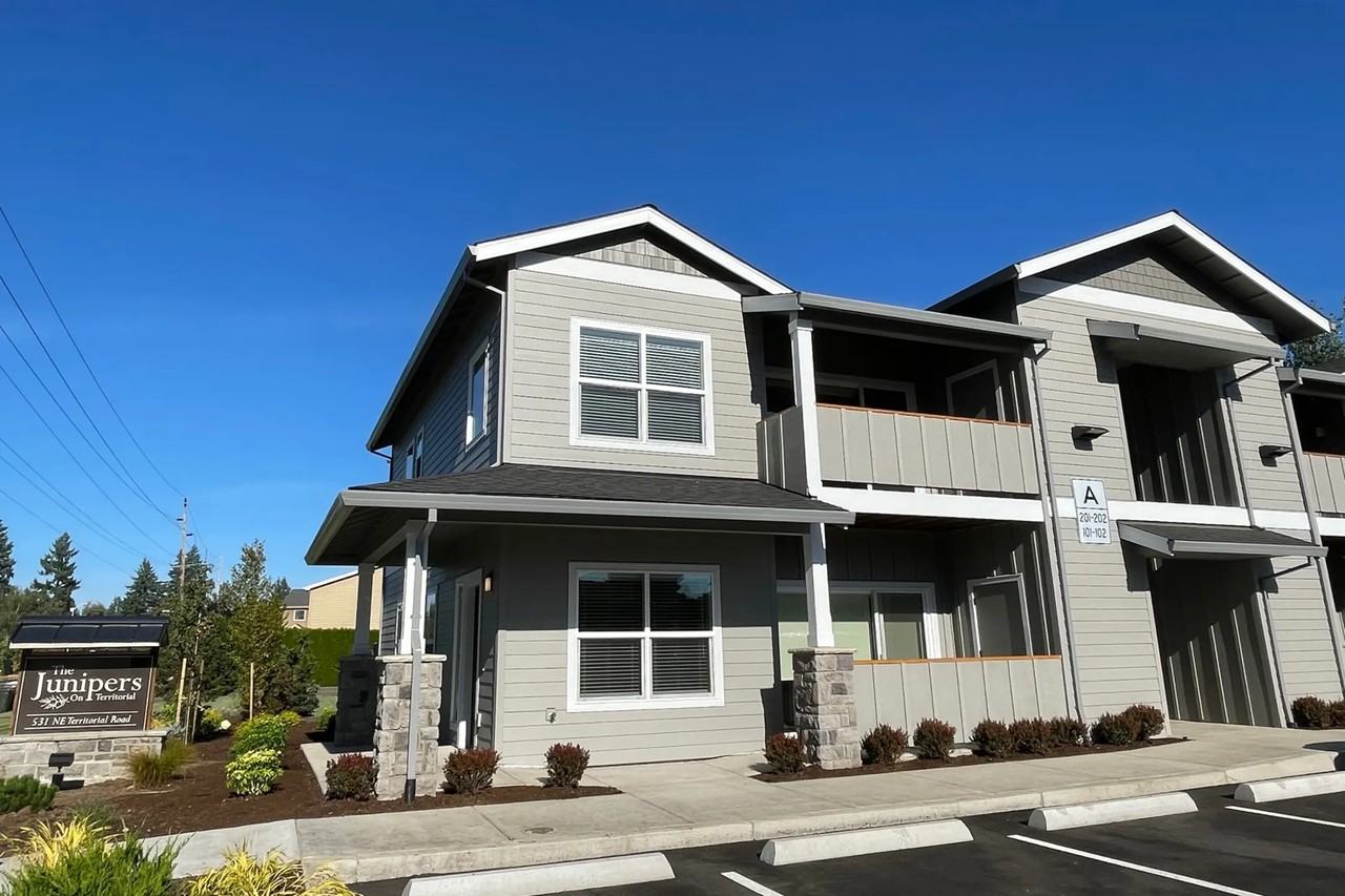 531 Ne Territorial Rd - Photo 2 of 25