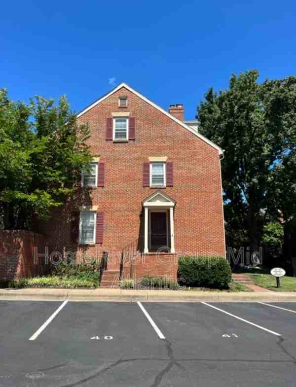 1102 Michigan Ct - Photo 3 of 17