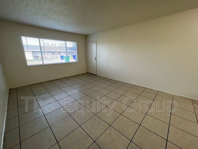 2024 North Ave #A - Photo 3 of 13