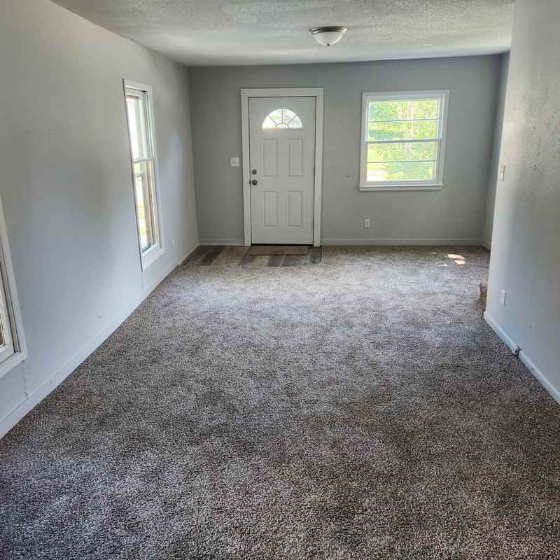 294 E 17th St - Photo 3 of 15