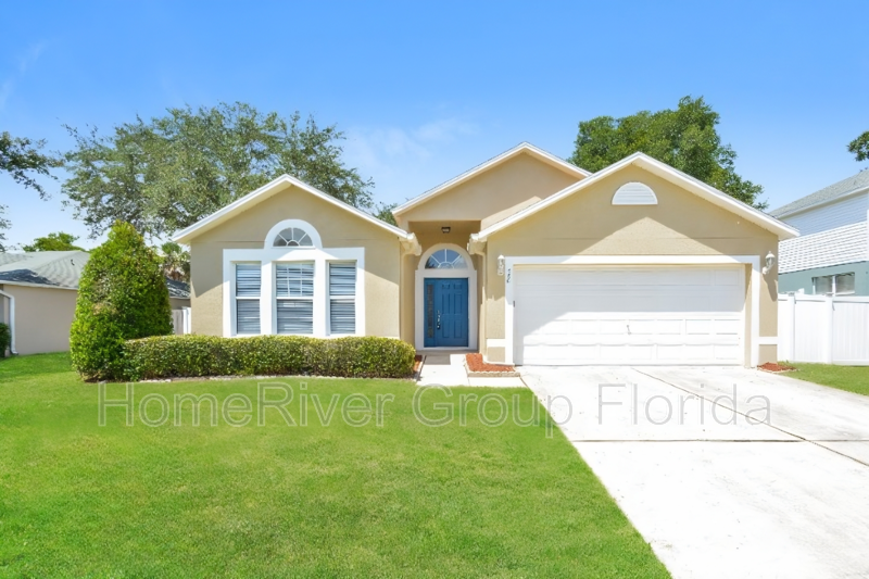 556 Doe Cove Pl - Photo 2 of 18