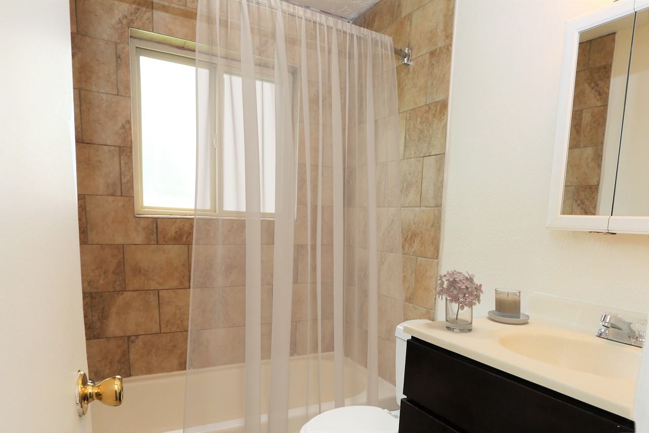 Rosewood Park - Photo 2 of 57