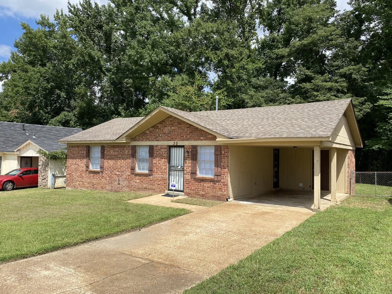 30 Lydgate Ave - Photo 3 of 19